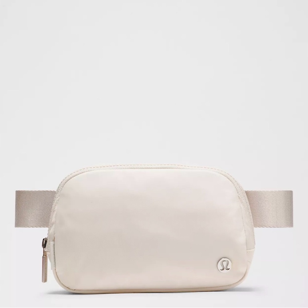 Lululemon Ivory Belt Bag